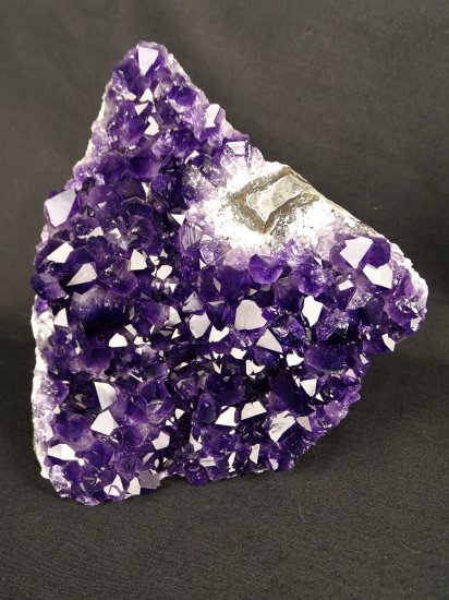 (image for) Amethyst - AAA grade: crystal cluster (Uruguay) - Click Image to Close