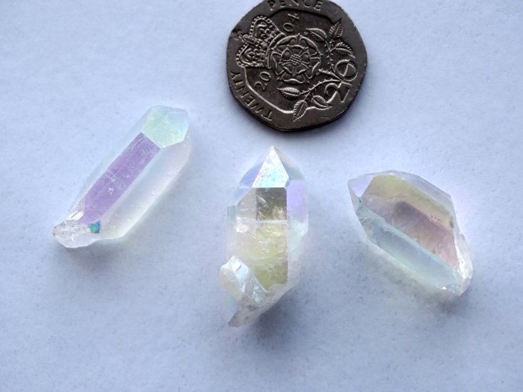 (image for) Angel (Opal / R'bow) Aura Qtz - AA grade: crystals (medium) - Click Image to Close