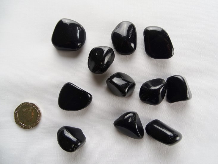 (image for) Obsidian - Black: tumbled stones (small) - Click Image to Close