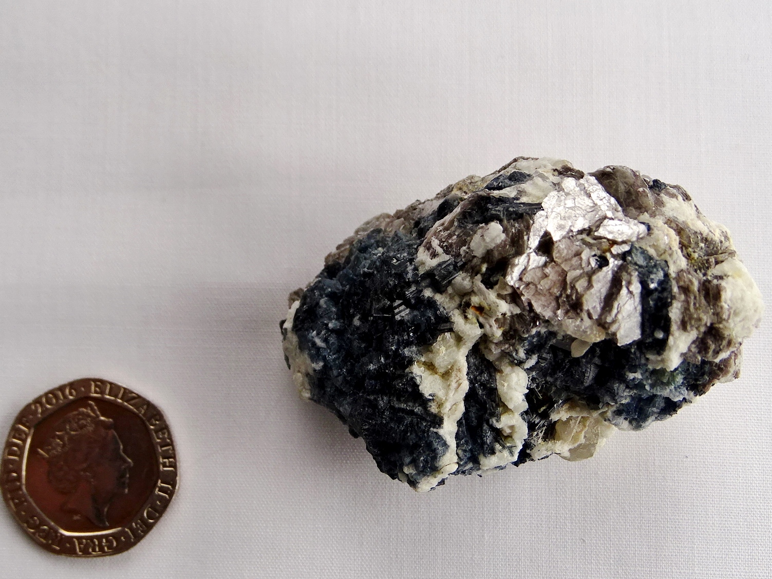 (image for) Blue Tourmaline (Indicolite) with Quartz: rough piece - Click Image to Close