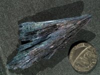 Kyanite - Angel Wing (Aqua Aura): blade