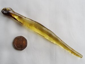 Copal: natural wand (Madagascar)