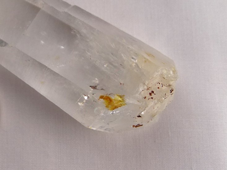 (image for) Clear Quartz: crystal - DT Self-healed - Click Image to Close