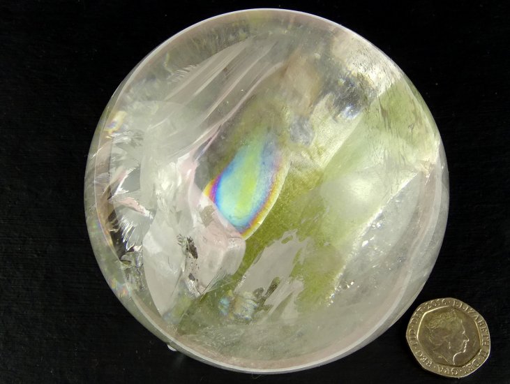 (image for) Clear / Dream Qtz: 7.5cm sphere - Epidot Included (Madagascar) - Click Image to Close