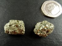 (image for) Pyrite: clusters - balanced pair