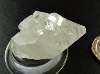(image for) Apophyllite: crystal cluster - DT