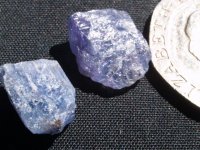 Tanzanite: rough crystal pieces