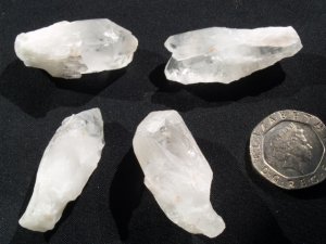 Hollandite Quartz: crystals (medium)