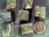 Pyrite: Cubes - balanced pair (small)
