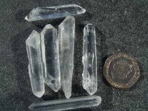 Clear Quartz: crystals - DT set of 6 (large)