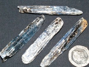 Kyanite - Indigo: blades (xlarge)