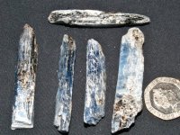 Kyanite - Indigo: blades (xsmall)
