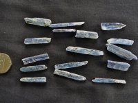 (image for) Kyanite - Blue (A grade): blades (small)