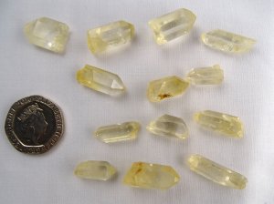 Citrine - natural: crystals (xsmall) - Wales
