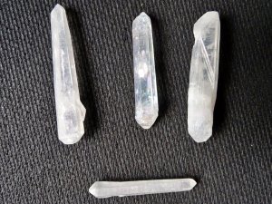 Angel (Opal / R'bow) Aura Quartz: DT crystals (medium)