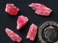 Rhodonite: crystal pieces