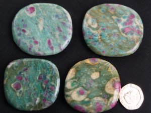 Fuchsite with Ruby / Kyanite: palmstone (large)
