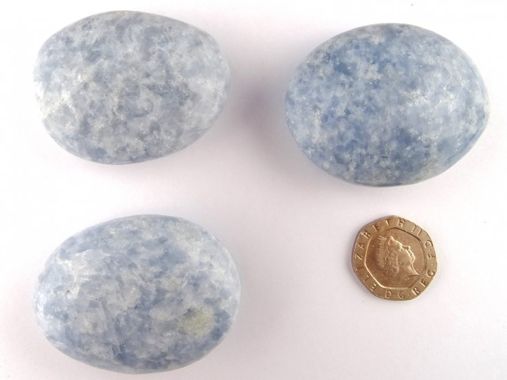 (image for) Calcite - Blue: palmstone (Madagascar) - Click Image to Close