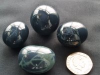 Obsidian - Spider-web: tumbled stones (xlarge)
