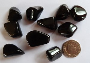 Obsidian - Smoky (Apache Tear): tumbled stones