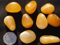 (image for) Calcite - Orange: tumbled stones