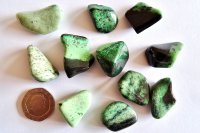 (image for) Garnet - Green (Grossularite): tumbled stones