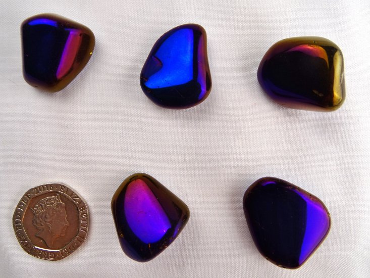(image for) Cobalt Aura Quartz - AA grade: tumbled stones - Click Image to Close