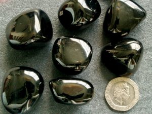 Jet - Bronze: tumbled stones (large)