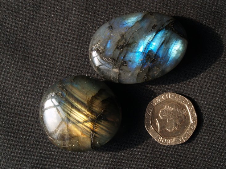 (image for) Labradorite - Spectrolite (AAA grade): tumbled stones (large) - Click Image to Close