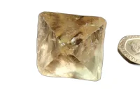 (image for) Fluorite - Pink: crystal octahedron