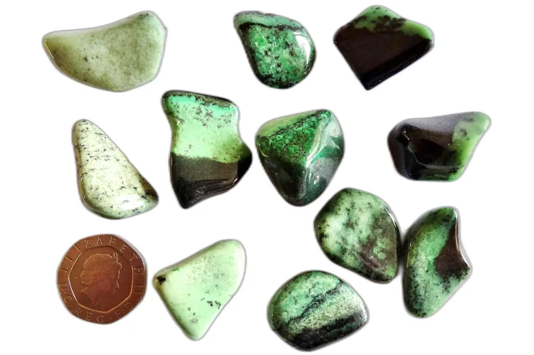 (image for) Garnet - Green (Grossularite): tumbled stones