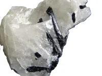 (image for) Tourmalinated Quartz