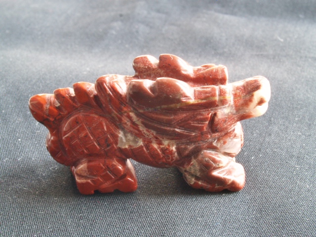 (image for) Red Jasper with Quartz: Chinese Dragon carving - Click Image to Close
