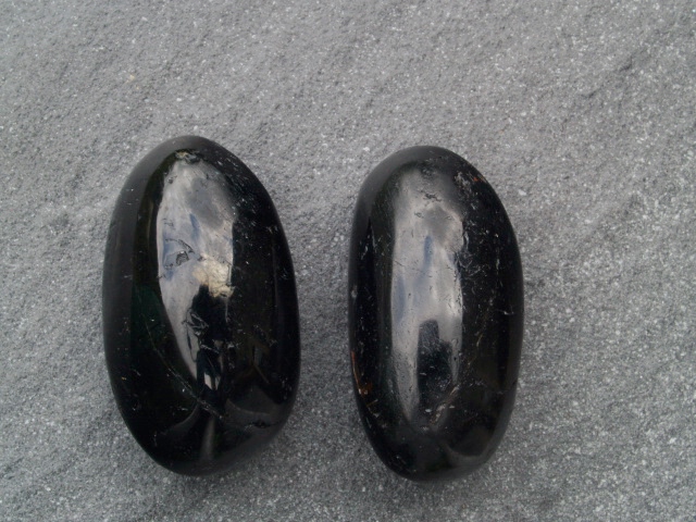(image for) Tourmaline - Black: polished pieces (pair) (Madagascar) - Click Image to Close