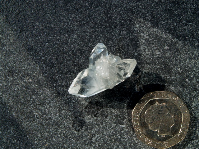 (image for) Apophyllite: crystal cluster - DT - Click Image to Close