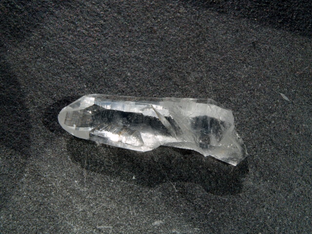 (image for) Clear Quartz - AA grade: crystal - Lemurian Laser (Columbia) - Click Image to Close