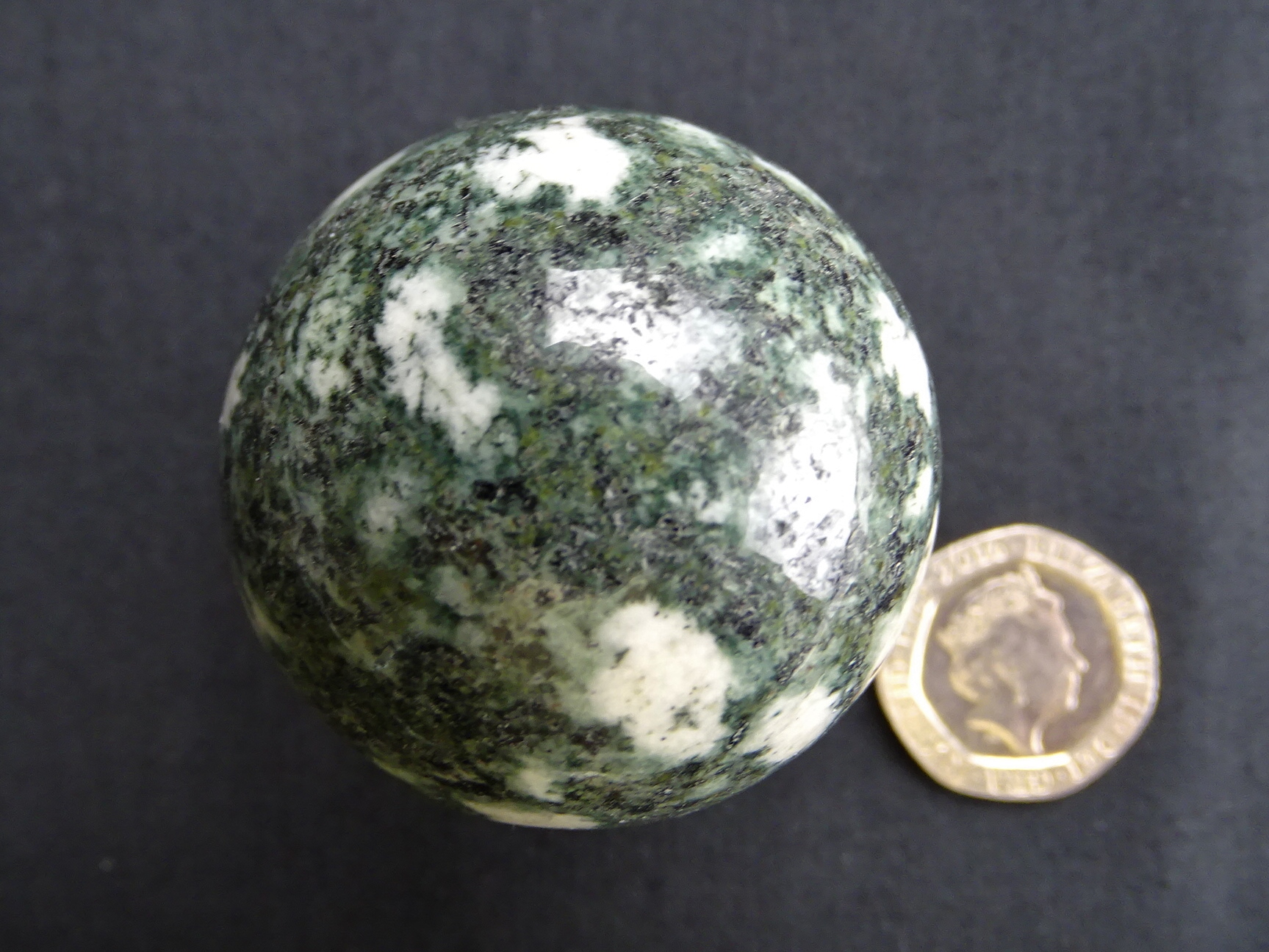 (image for) Preseli (Stonehenge) Bluestone: sphere - 4cm - Click Image to Close