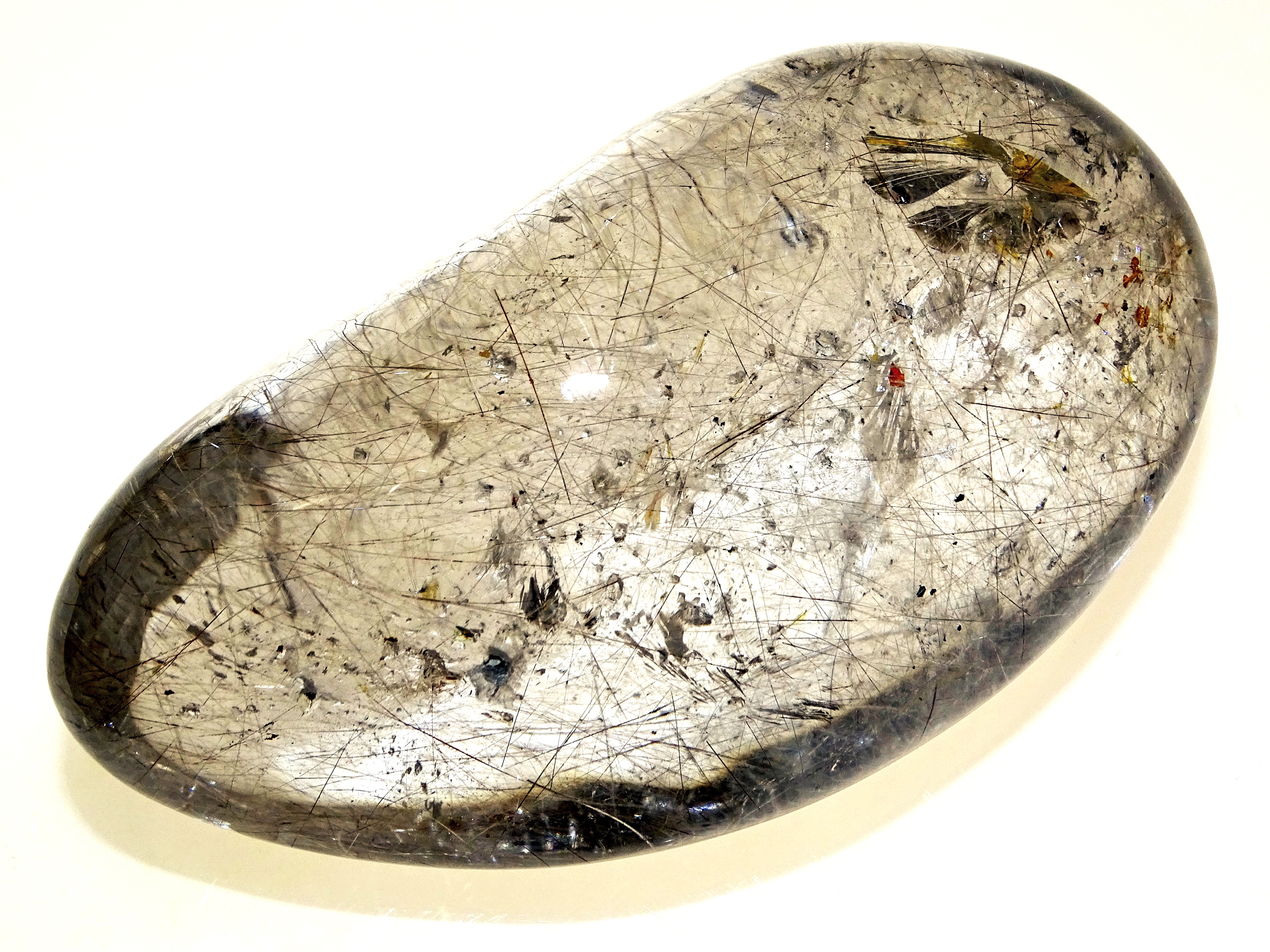 (image for) Rutilated Clear Quartz: polished pebble (Madagascar) - Click Image to Close