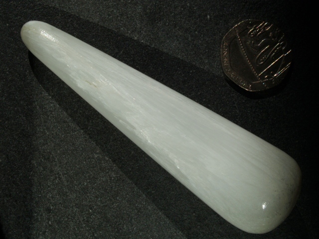 (image for) Scolecite: wand - tapering - Click Image to Close