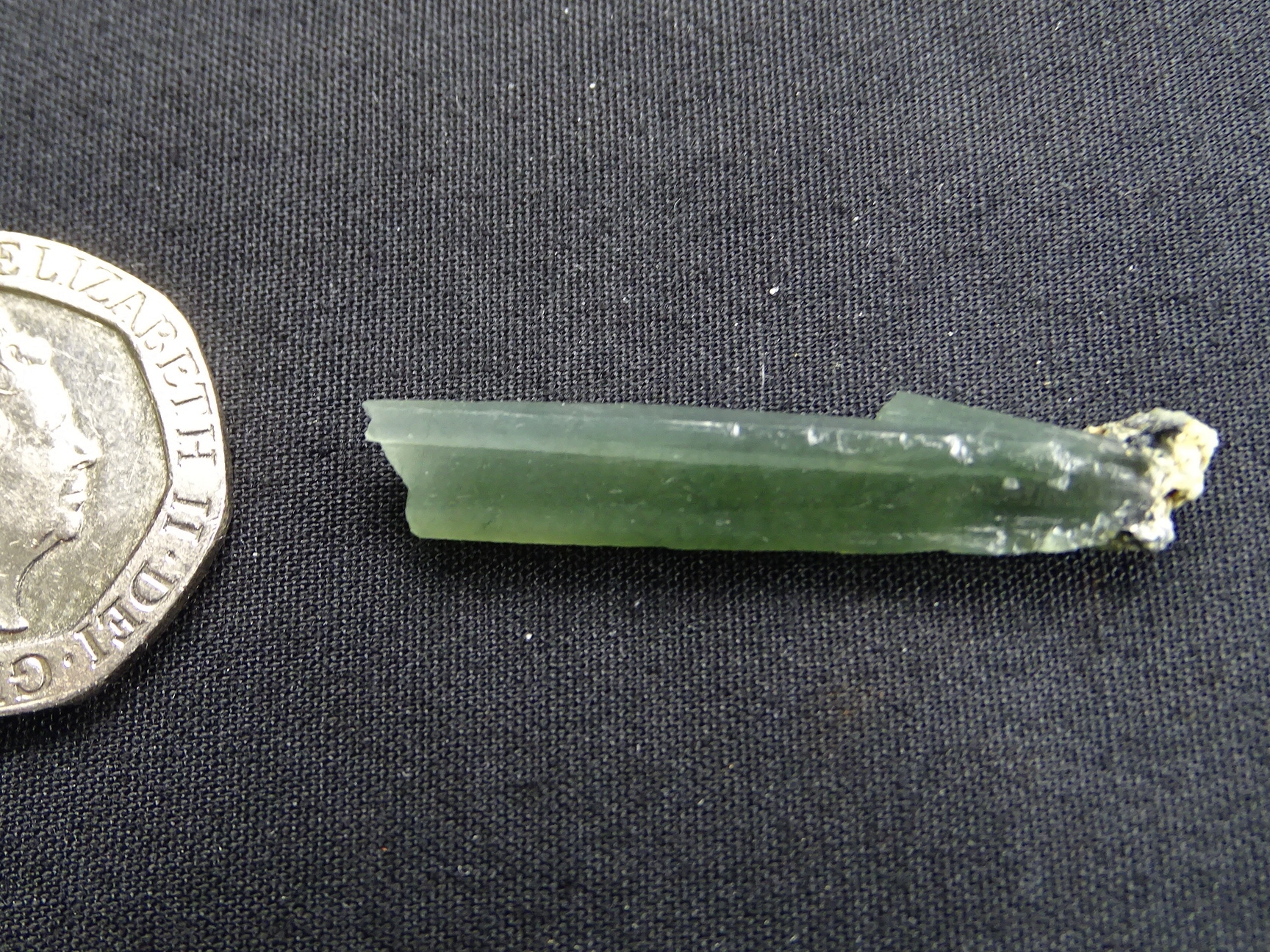 (image for) Seriphos Green Quartz: crystal - Click Image to Close
