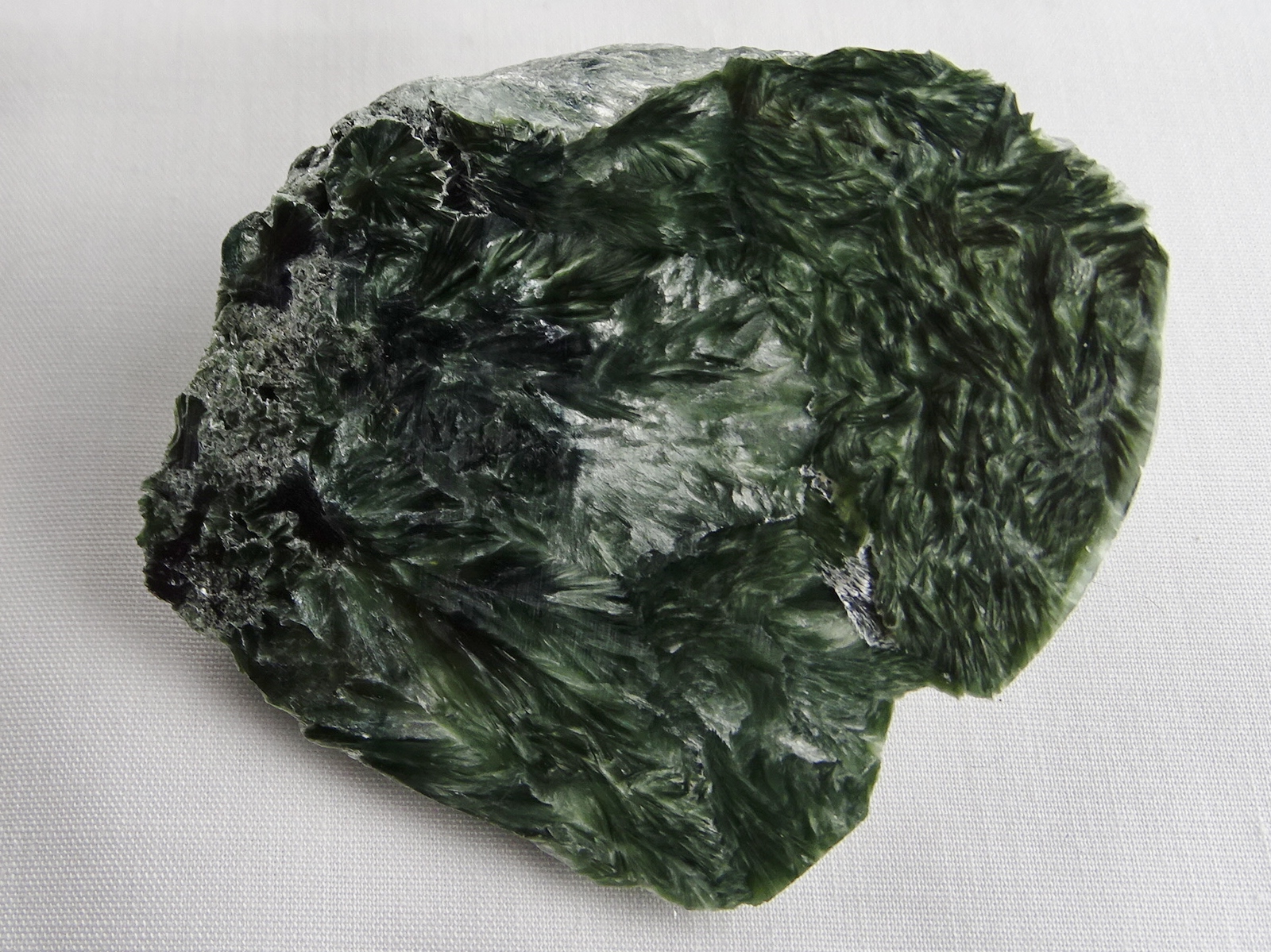 (image for) Seraphinite: polished slice - Click Image to Close