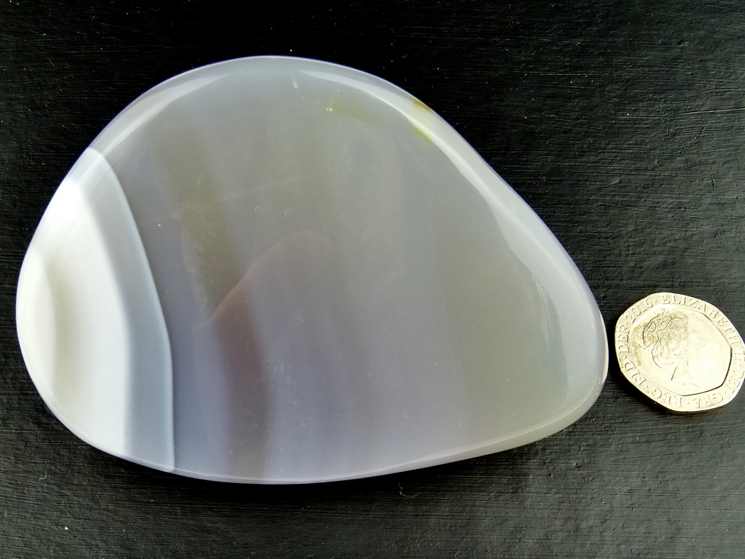 (image for) Agate - Grey Banded (Shantilite): polished pebble (Madagascar) - Click Image to Close