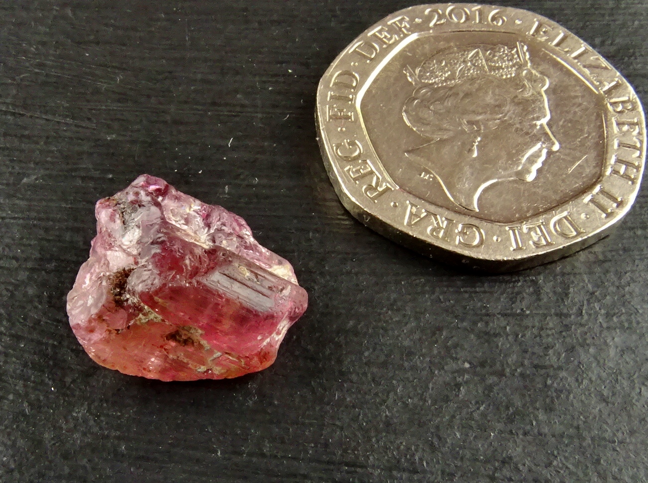 (image for) Tourmaline - Pink: crystal piece (AA grade) - Click Image to Close