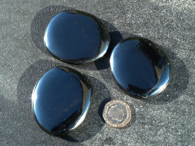 (image for) Hematite: palmstones - Click Image to Close