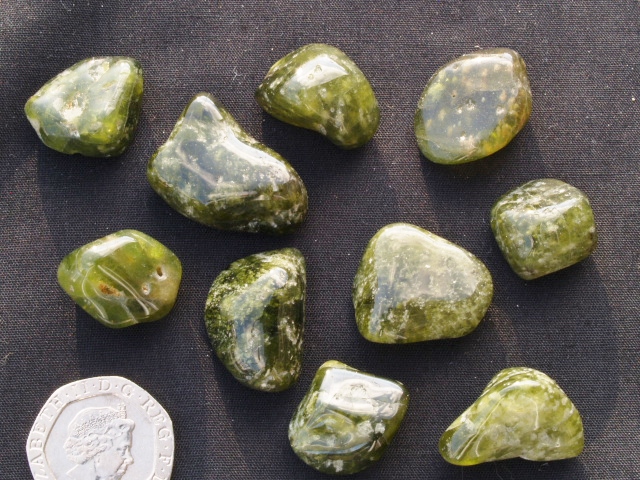 (image for) Idocrase (Vesuvianite) with Peridot: tumbled stones - Click Image to Close