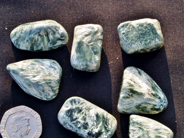(image for) Seraphinite: polished pieces (xlarge) - Click Image to Close