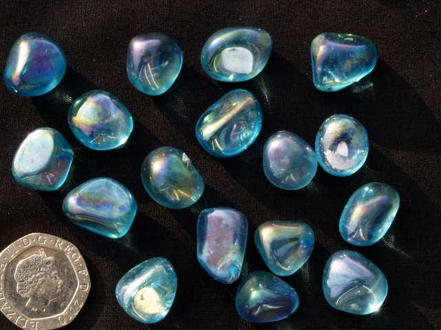 (image for) Aqua Aura Quartz: tumbled stones (small) - Click Image to Close