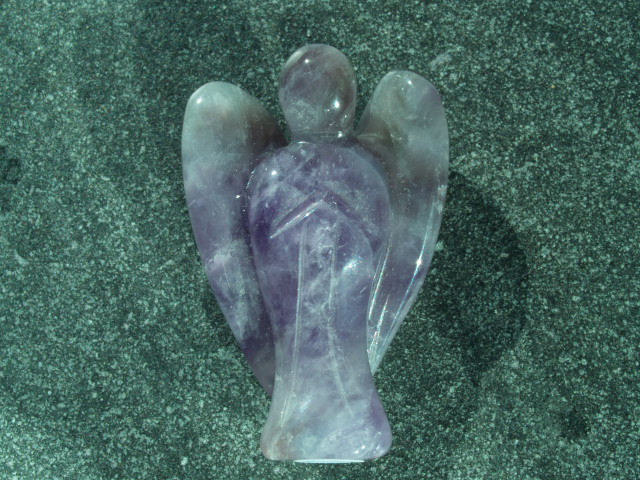 (image for) Amethyst: Angel carvings - Click Image to Close